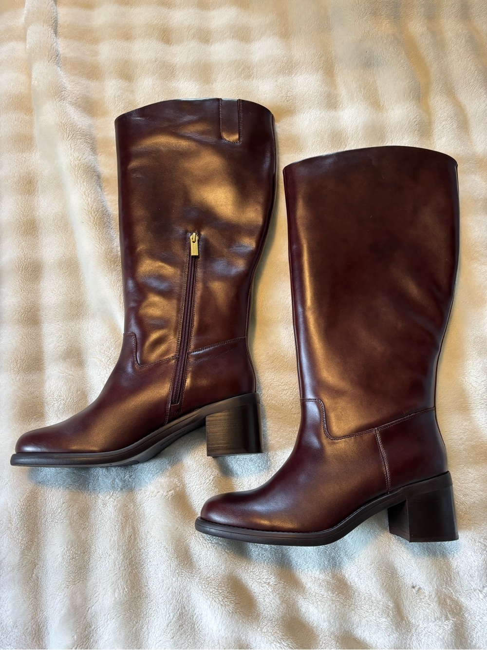 Vince Camuto Leather Knee High Block Heel Wide Calf Boots - 10W New